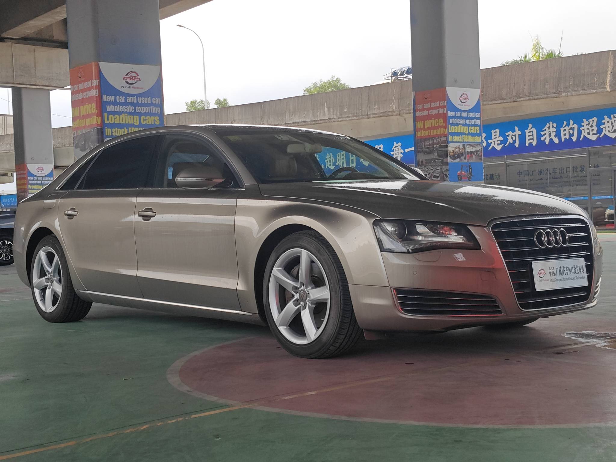2013 Audi A8L