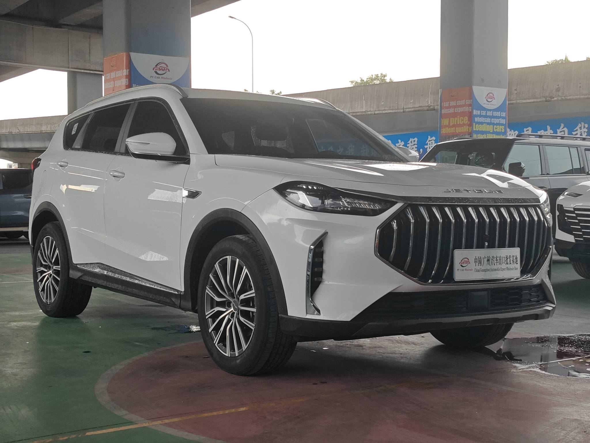 2023 JETOUR X70