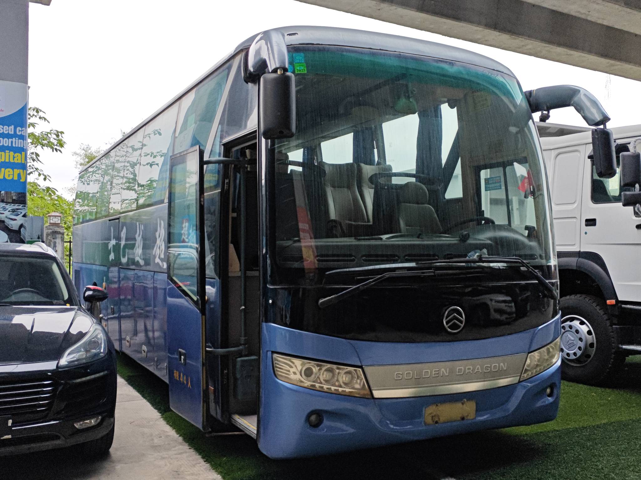 2014 Golden Bus 牌XML6103J58型客车