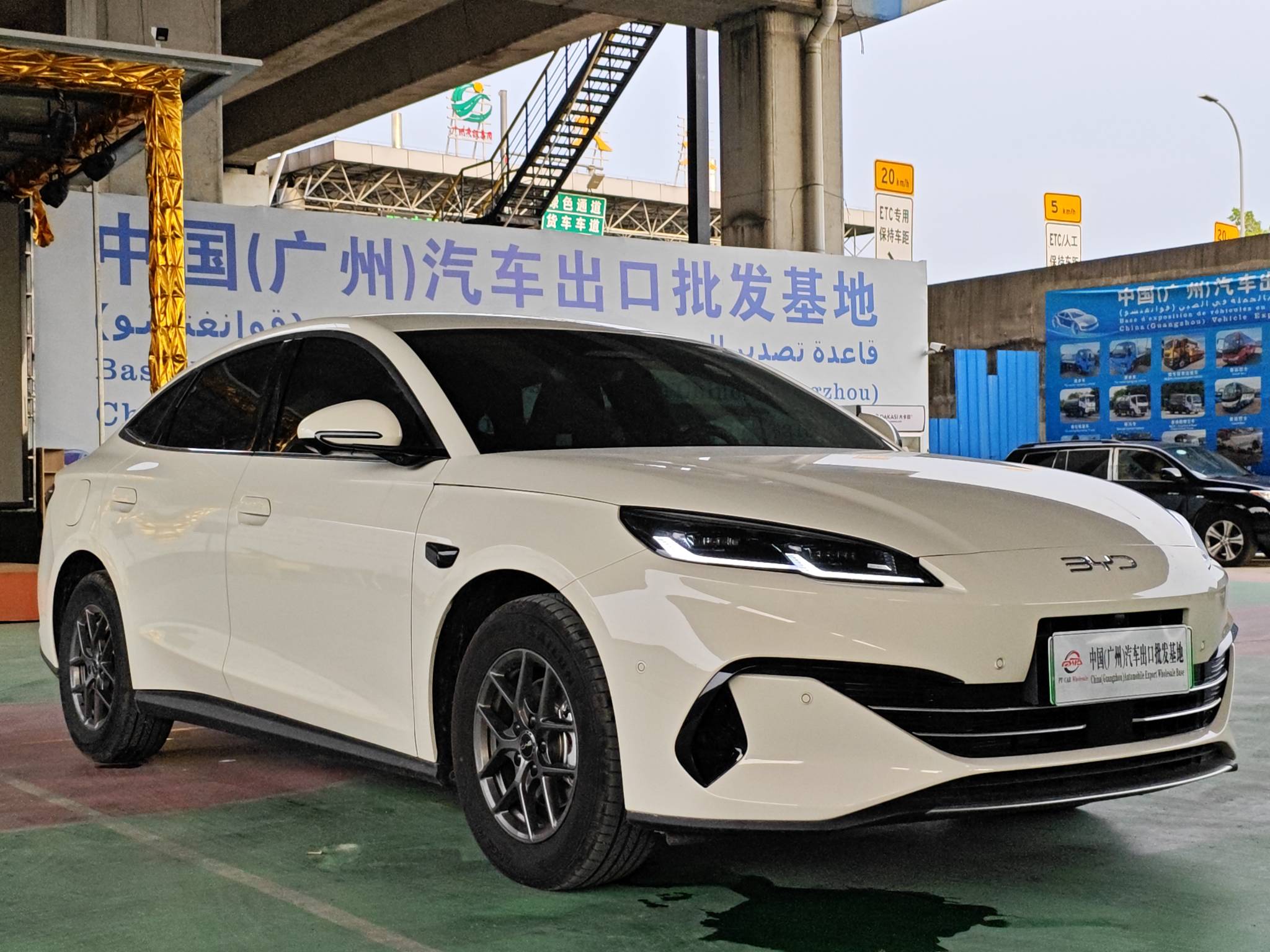 2025 BYD Seal 06