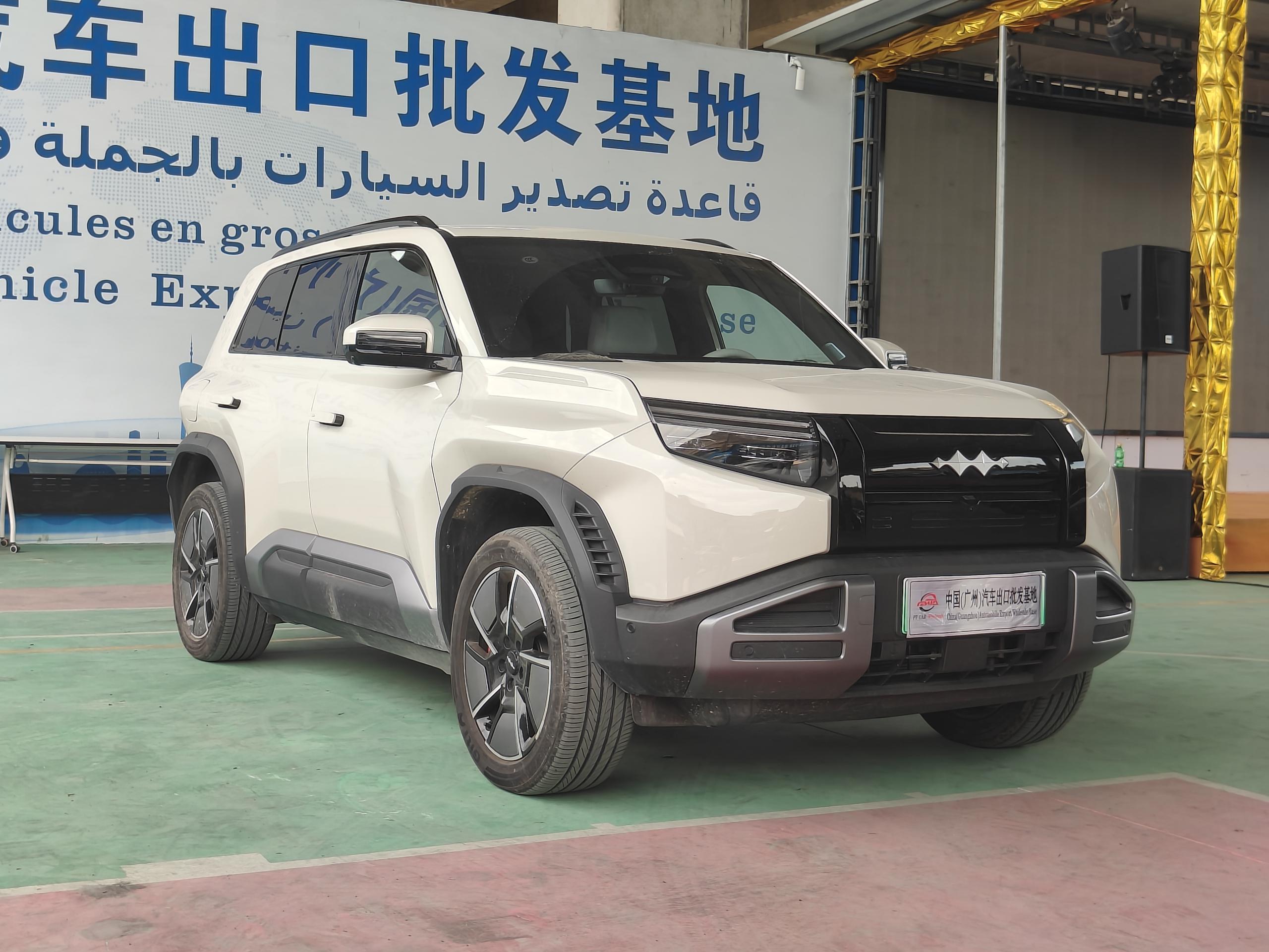 Feeng Pao Titan 3