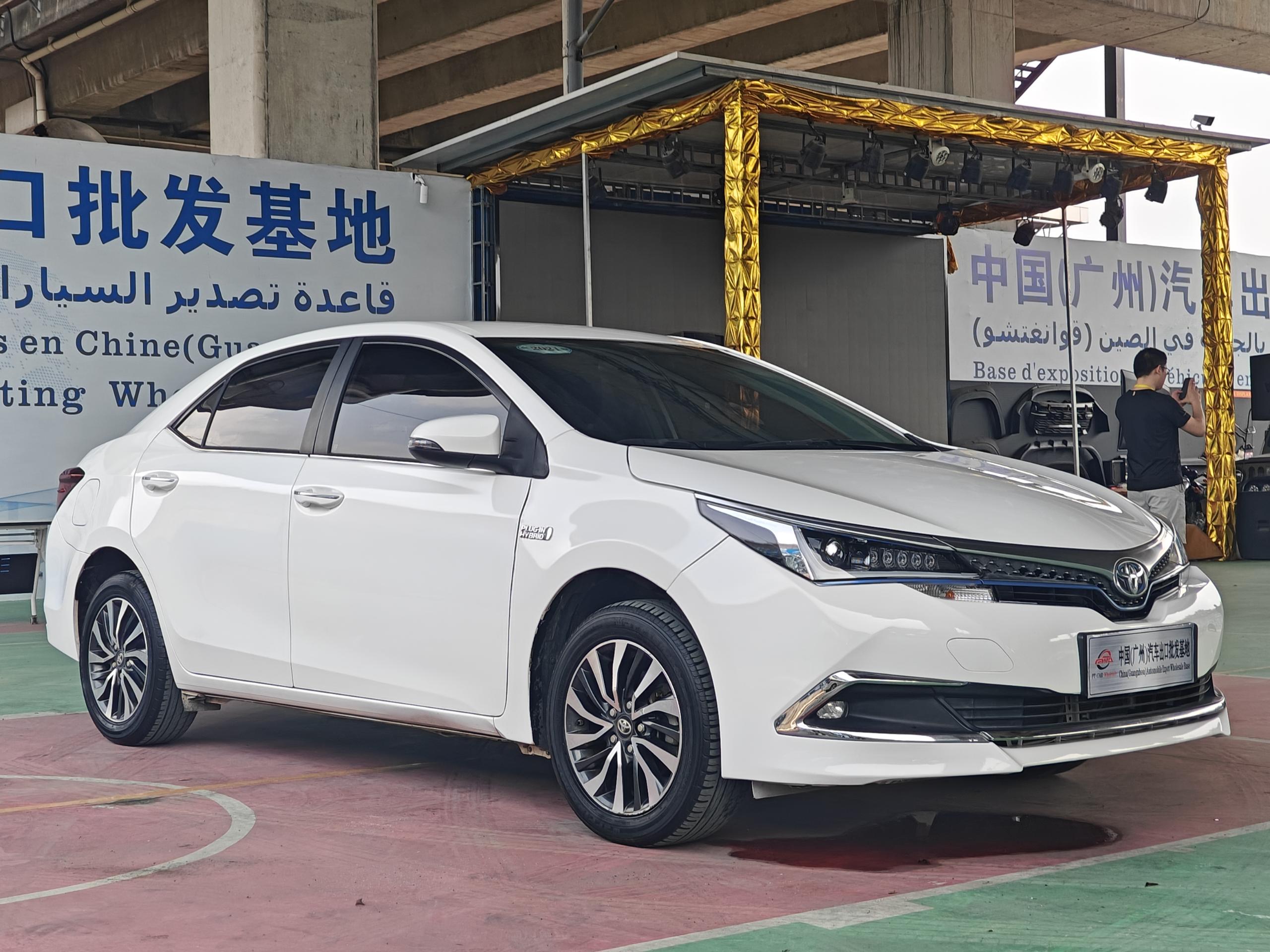 Toyota Corolla Hybrid E+