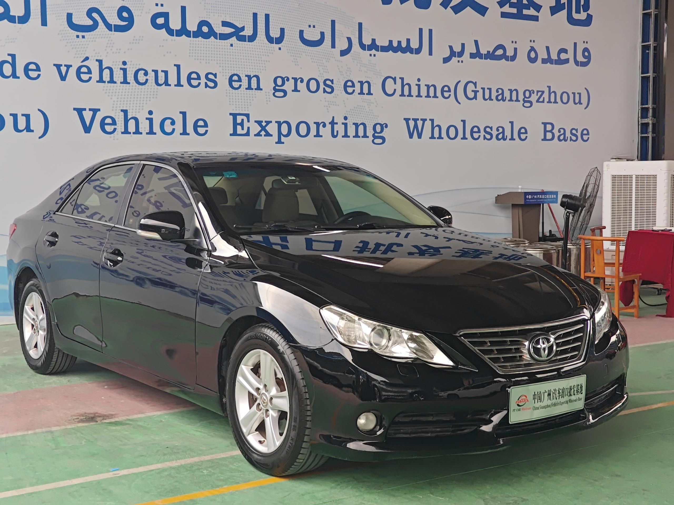 Toyota Reiz