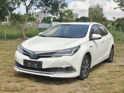 Toyota Corolla Hybrid E+ thumbnail 3