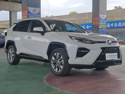Toyota Wildlander thumbnail 1