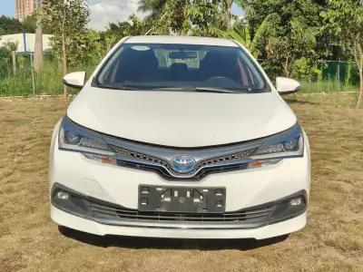 Toyota Corolla thumbnail 2