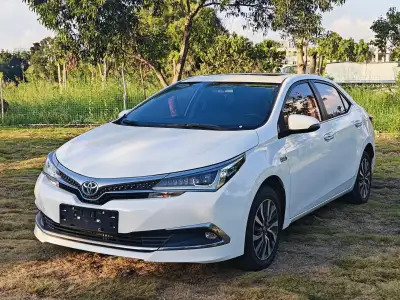 Toyota Corolla Hybrid E+ thumbnail 3