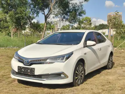 Toyota Corolla Hybrid E+ thumbnail 3